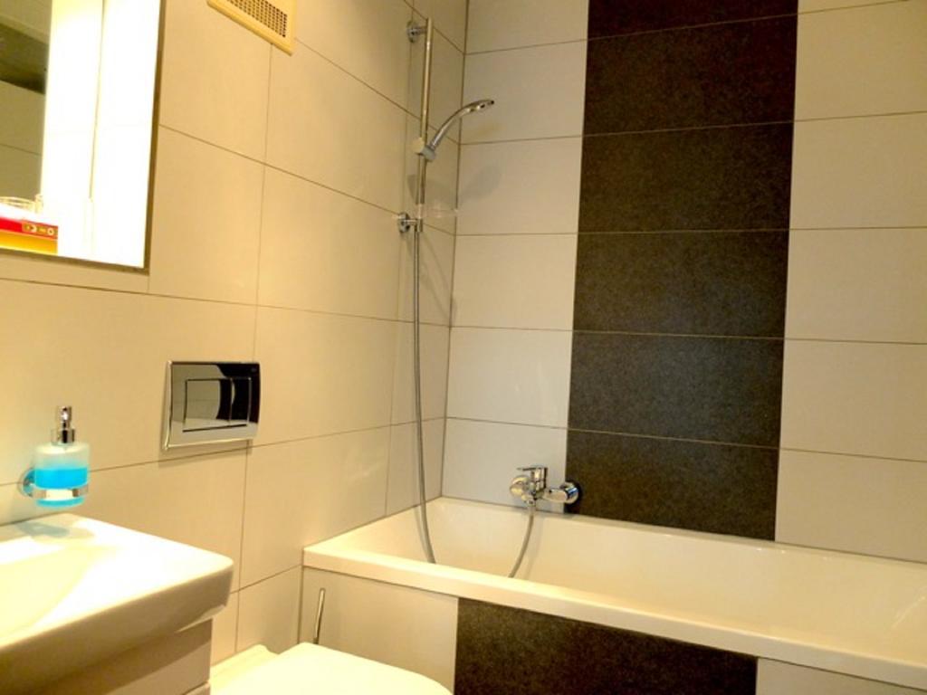Hotel Am Schelztor Esslingen am Neckar Kültér fotó